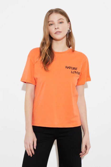 Printed Semi-Fitted T-Shirt