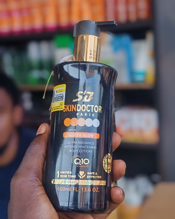 Skin doctor lotion gluta glow, black