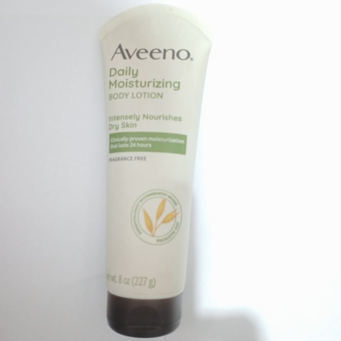 Aveeno daily moisturising lotion Tube 222g