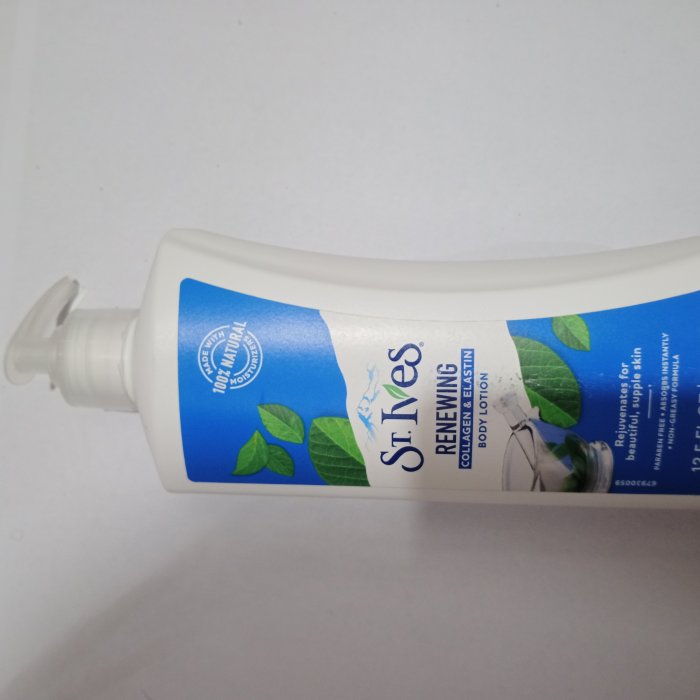 St Ives Lotion