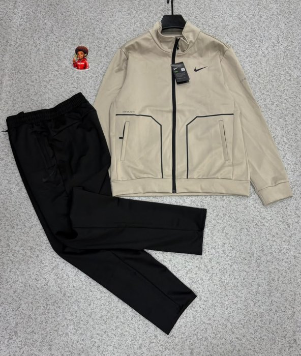 Nike Dry Two-Piece Tracksuit Set