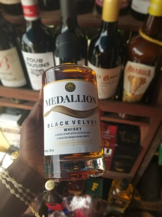 Medallion Black Velvet whiskey