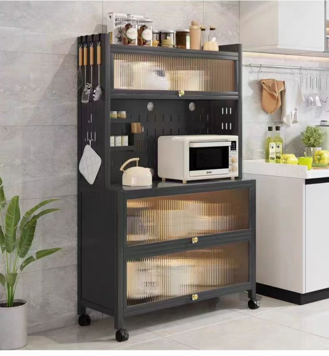 Complete kitchen cabinet