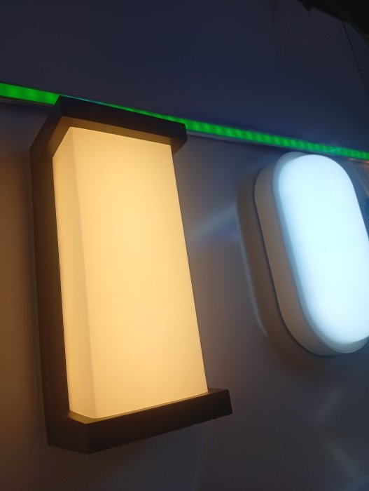 Down lights warm white color LED
