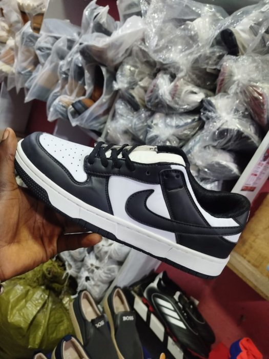 Nike Dunk Low