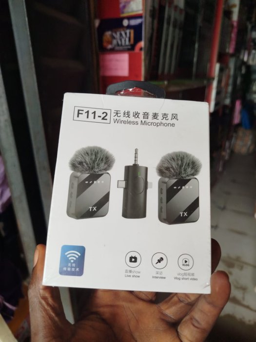 F11-2 Wireless Lavalier Microphone System