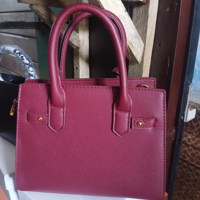 QING MUXI & BAGS