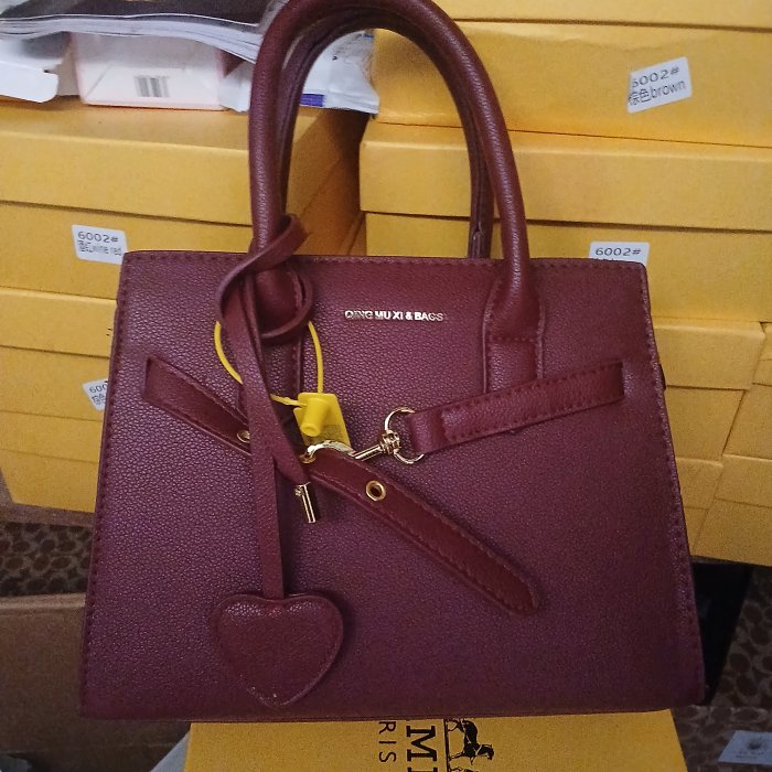 QING MUXI & BAGS