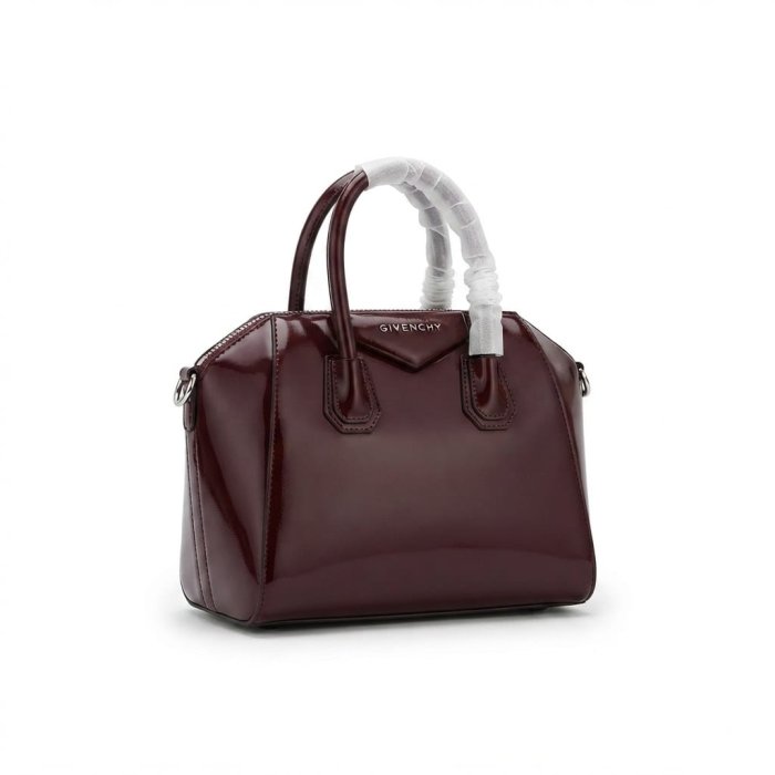 GIVENCHY Antigona Small Bag in Patent Leather - Dark Red