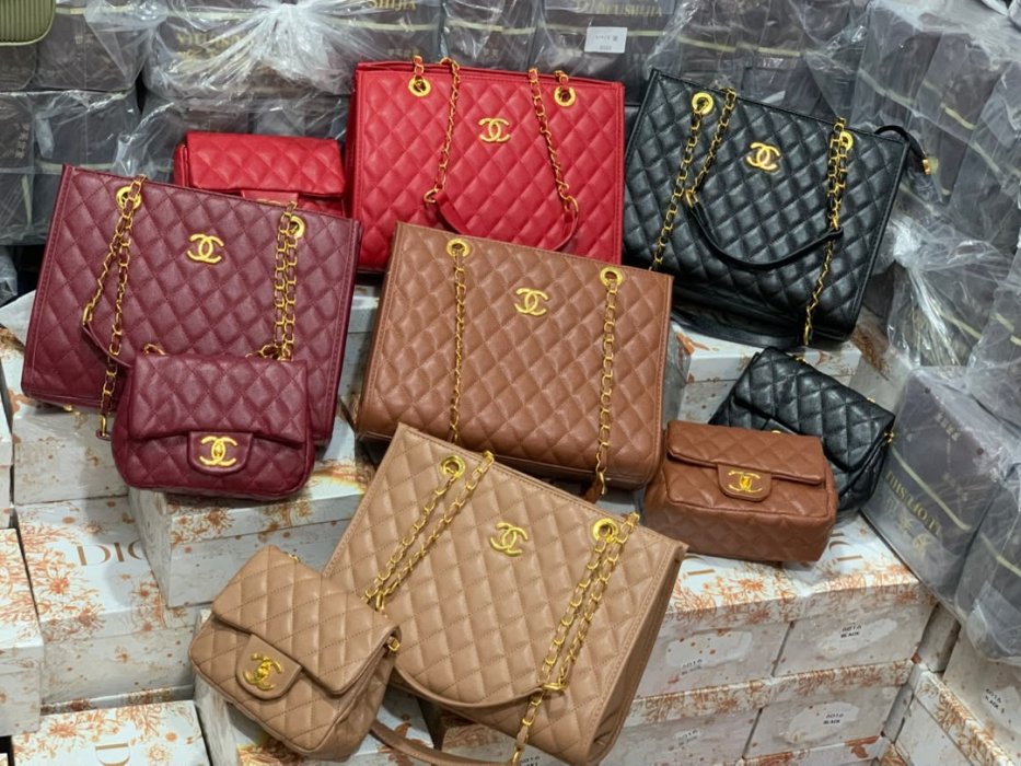 Chanel Quilted Caviar Leather Flap Tote - Burgundy