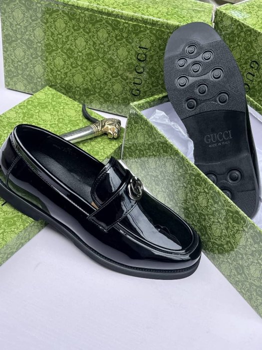 Gucci Men's Black Patent Leather GG Loafers