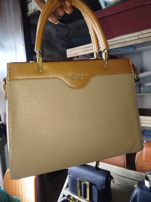 FASHION & BAGS LEATHER Two-Tone Satchel - Taupe/Tan