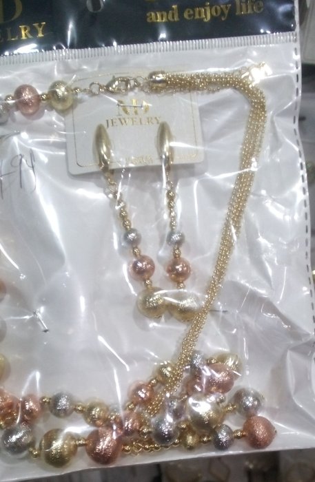 DM Tricolor Textured Bead Necklace and Drop Earring Jewelry Set