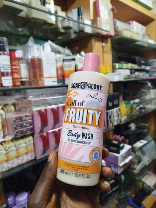 Soap & Glory Call of Fruity Refreshing Body Wash (500ml)