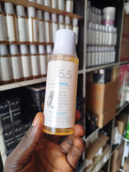 GuanJing .5.5 Licorice Root Balancing Cleansing Toner - 100ml