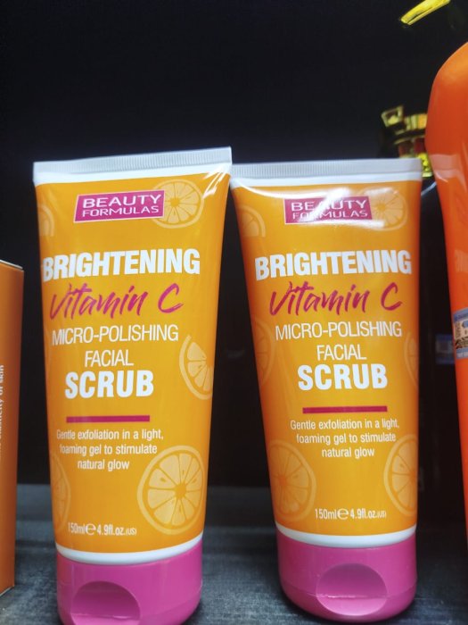 Beauty Formulas Brightening Vitamin C Micro-Polishing Facial Scrub - 150ml