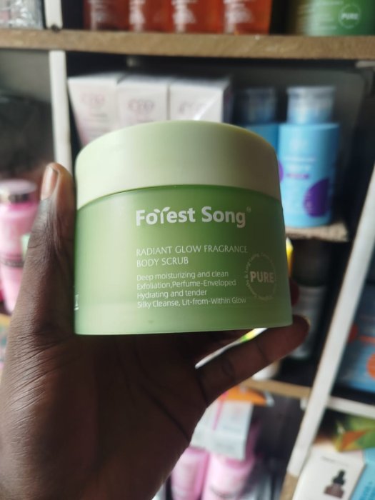 Forest Song Radiant Glow Fragrance Body Scrub
