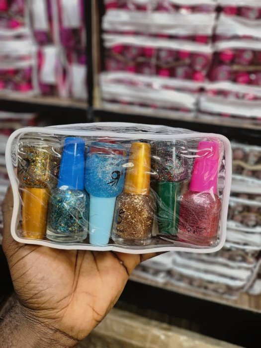 Glitter Nail Polish Set in Clear Pouch - 6 Assorted Colors