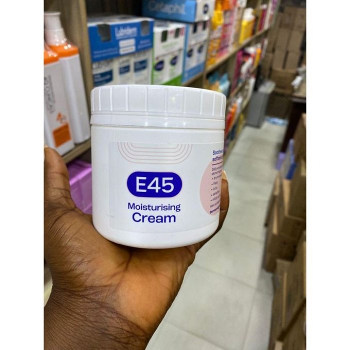E45 E45-Moisturising Cream 350g.