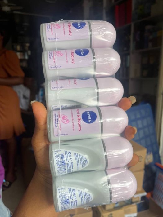 Nivea Pearl & Beauty Roll-On Deodorant - 50ml