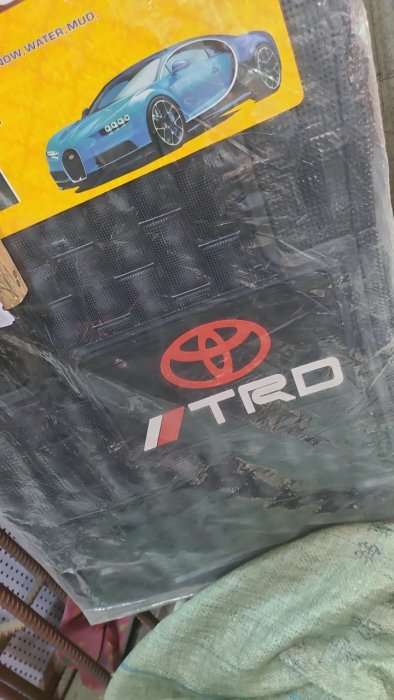 Toyota TRD Rubber Floor Mat with Bugatti Header