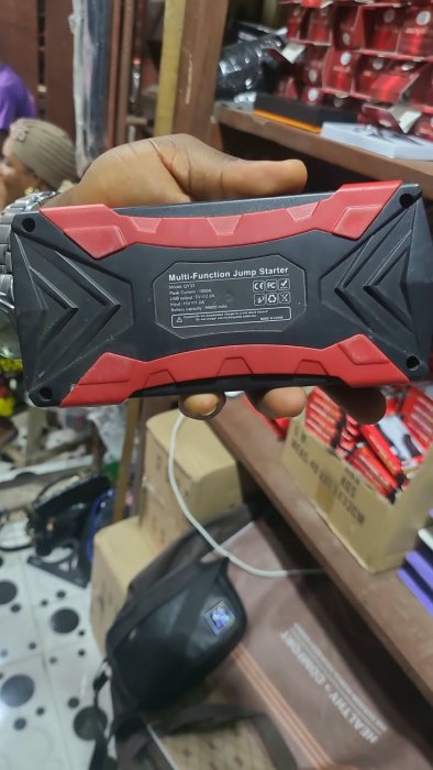 Multi-Function Jump Starter QY33