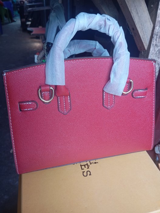 Red Hermes Paris