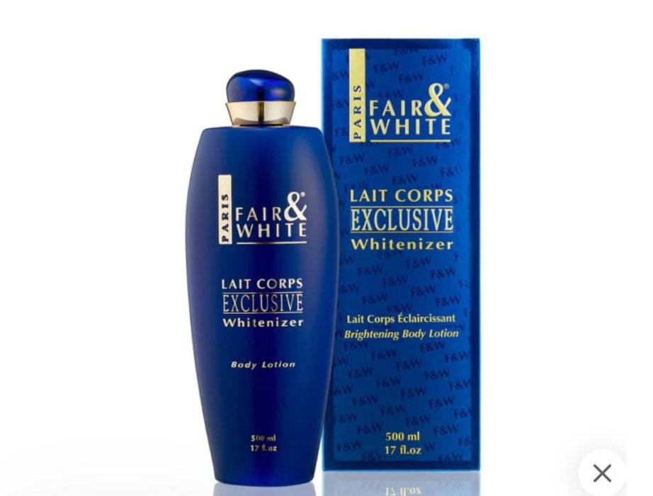 Fair & White Paris Lait Corps Exclusive Whitenizer Body Lotion - 500ml / 17 fl.oz