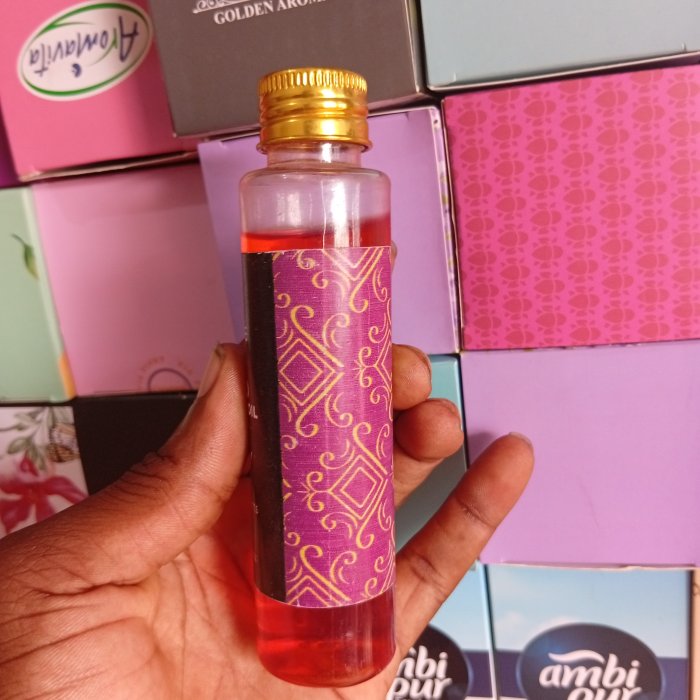 Rebel Natural Classic Breeze reed diffuser
