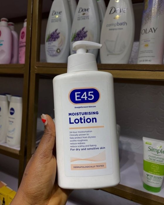 E45 Straightforward Skincare Moisturising Lotion