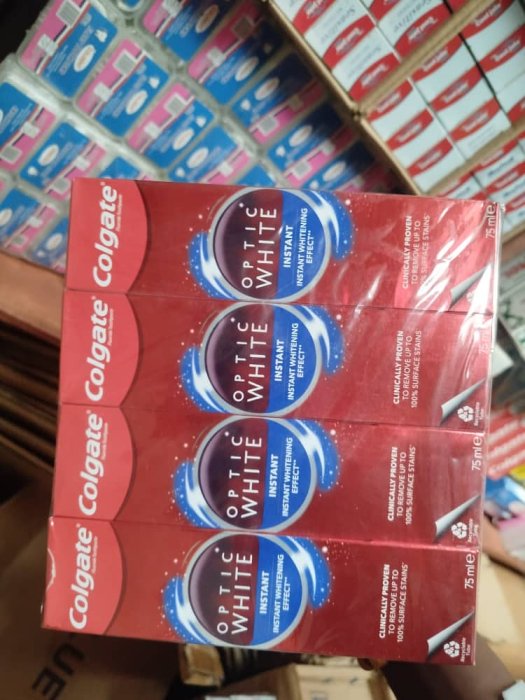 Colgate Optic White Instant Whitening Effect Fluoride Toothpaste 3-Pack - 75ml
