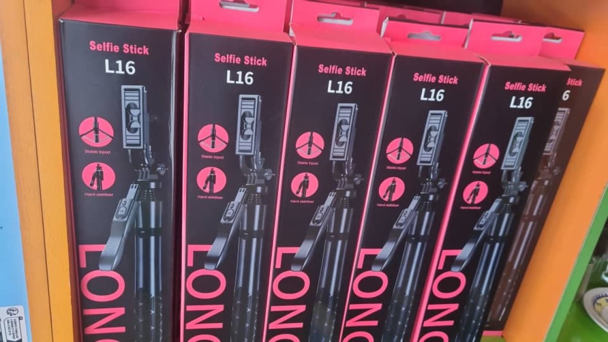 LONG L16 Selfie Stick & Tripod with Hand Stabilizer