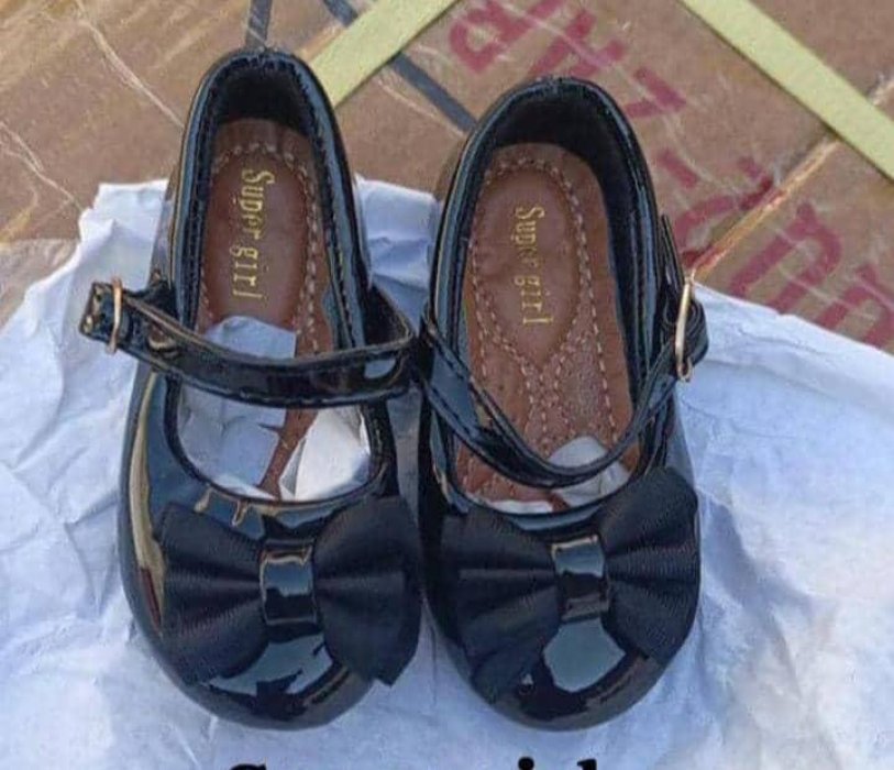 Super Girl Black Patent Bow Mary Jane Shoes
