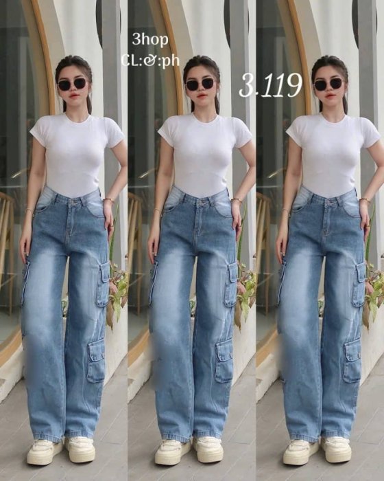 Children's Medium-Wash Wide-Leg Dual Cargo Pocket Denim Jeans.